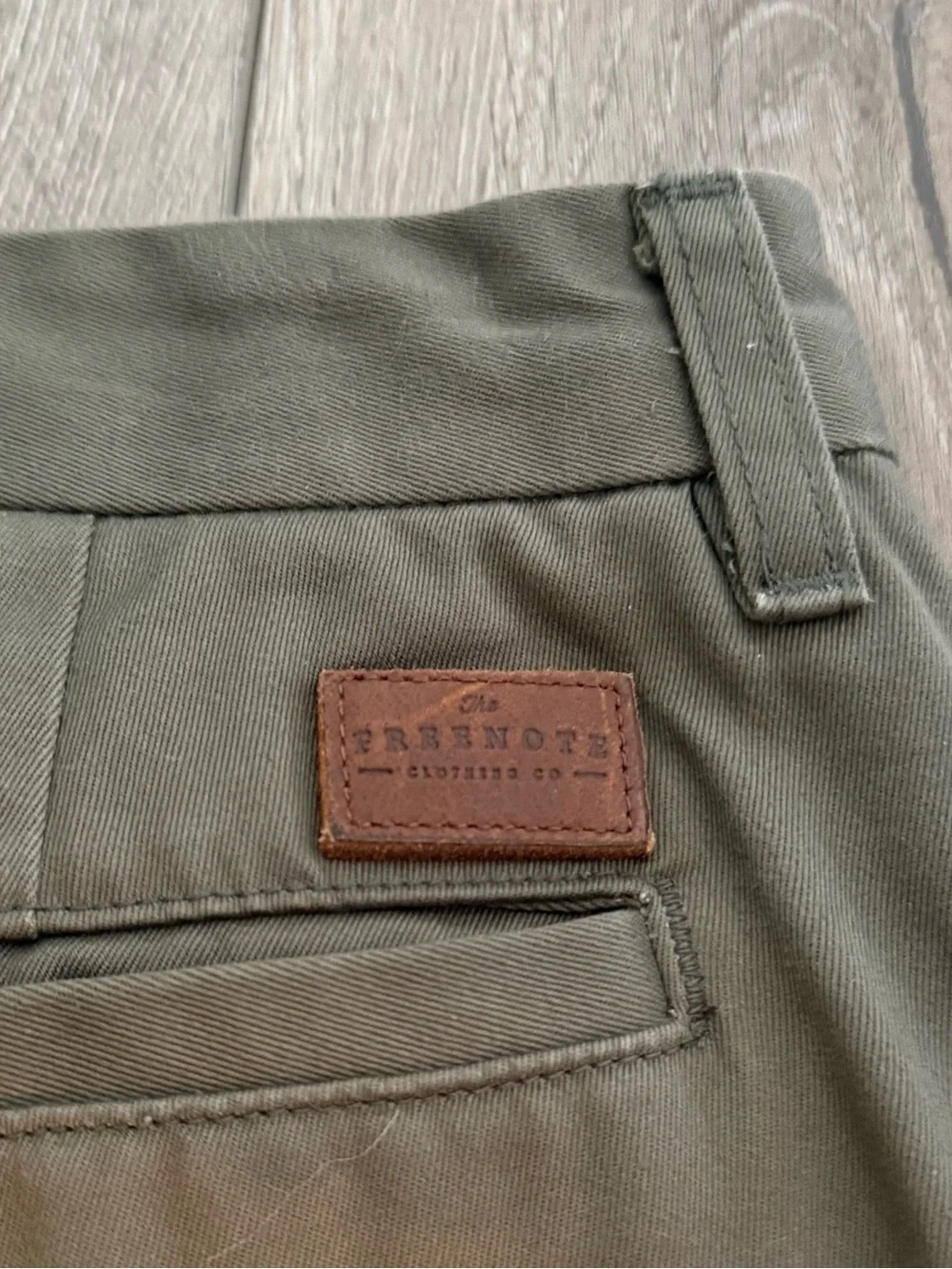 The Freenote Cloth Cotton Pants Men Size 32x31 Casual Chino Selvedge Olive Green